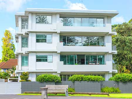 Residential buildin, three storeys high.